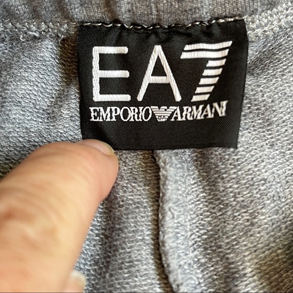 Emporio Armani Grey Jersey Fleece Bermuda Shorts Size M - Picture 3 of 7